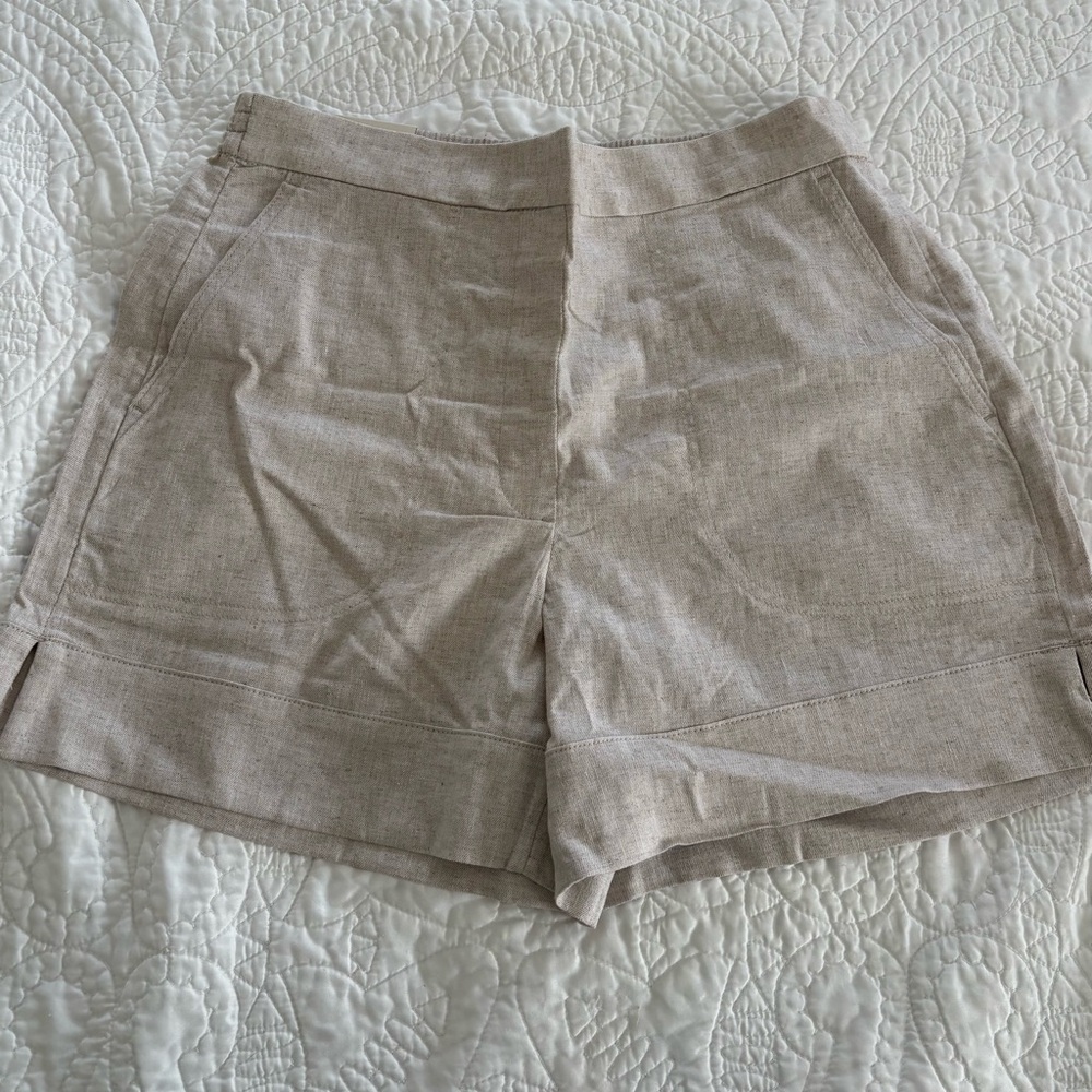 Banana Republic Beige Linen Shorts